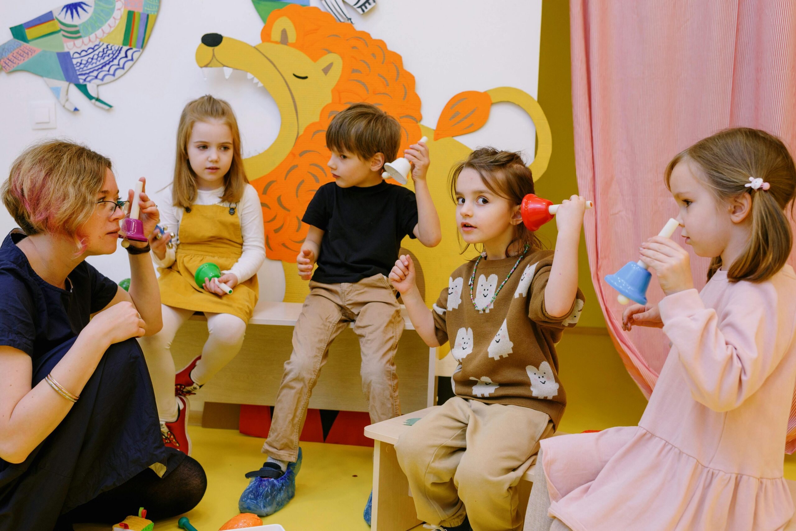 How to Choose the Right Daycare: Curriculum, Accreditation, and Philosophy