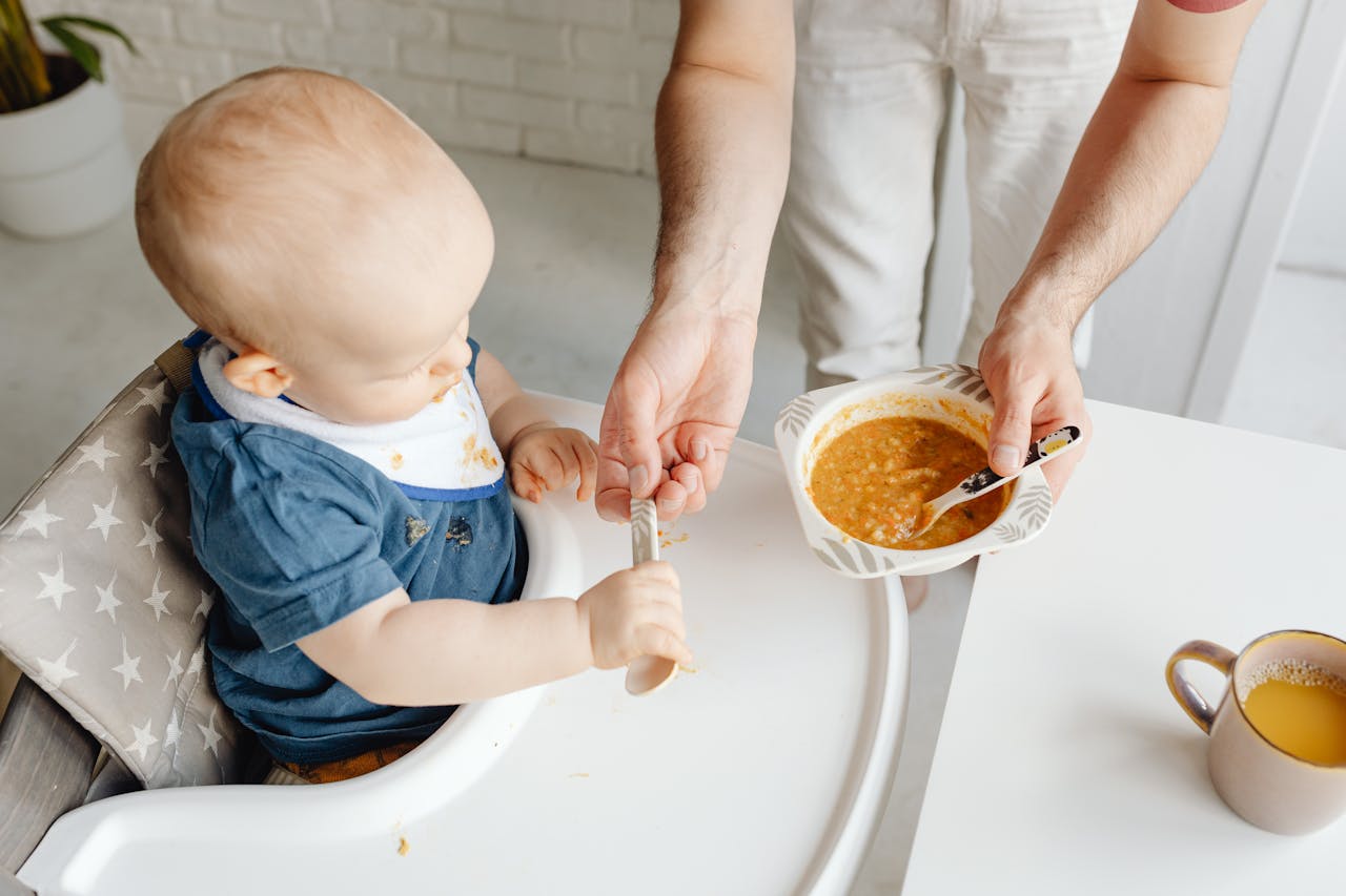 Infant Feeding: A Parent’s Guide for the First Year